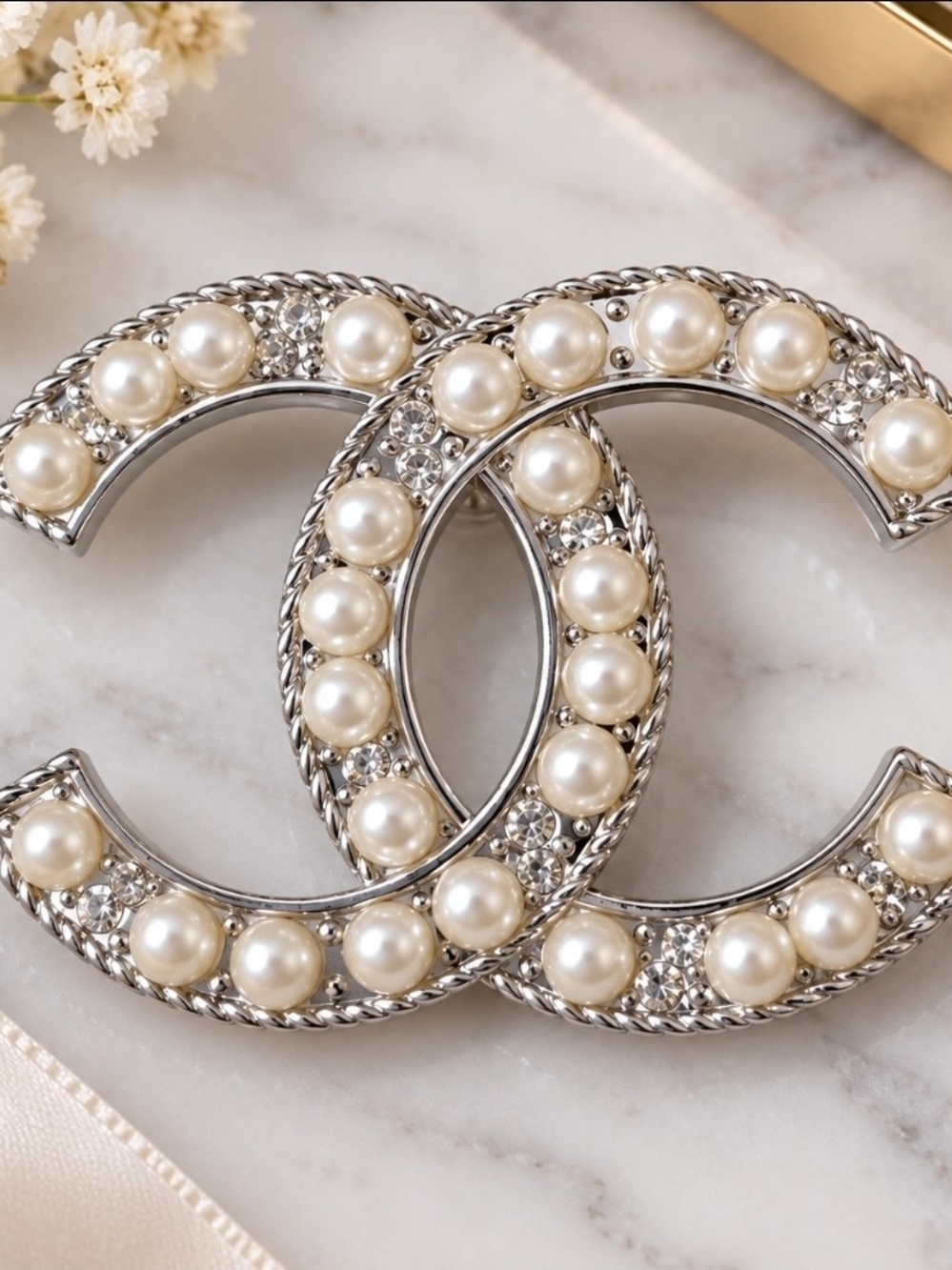 Pearl & Crystal Brooch in Silver